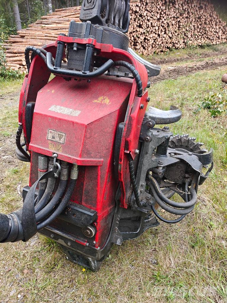 Komatsu 901 Harversteri