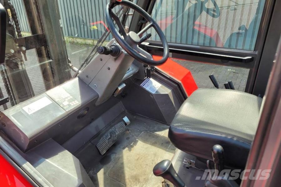 Manitou M30-4 Valid Inspection, *Guarantee, Diesel, 4x4 Dr شاحنات الطرق الوعرة