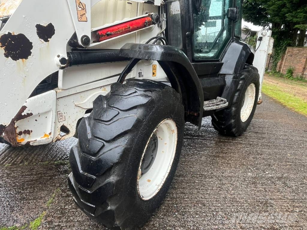 JCB 3 CX Backhoe loaders