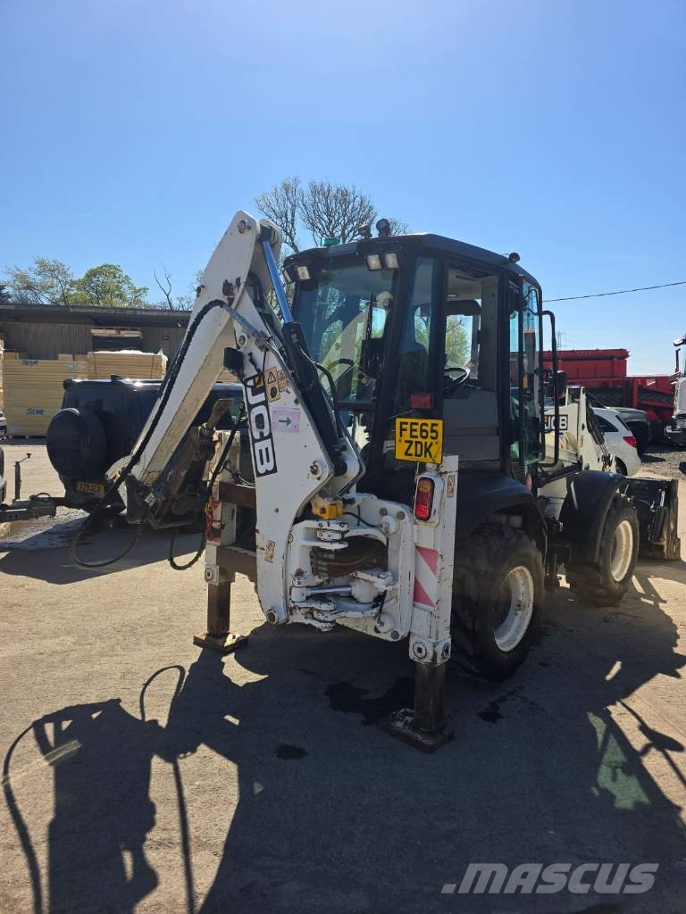 JCB 3 CX Backhoe loaders
