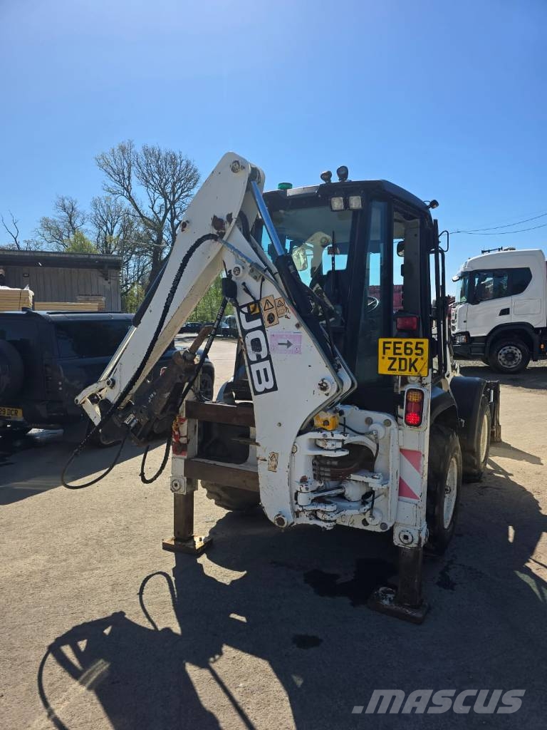 JCB 3 CX Backhoe loaders