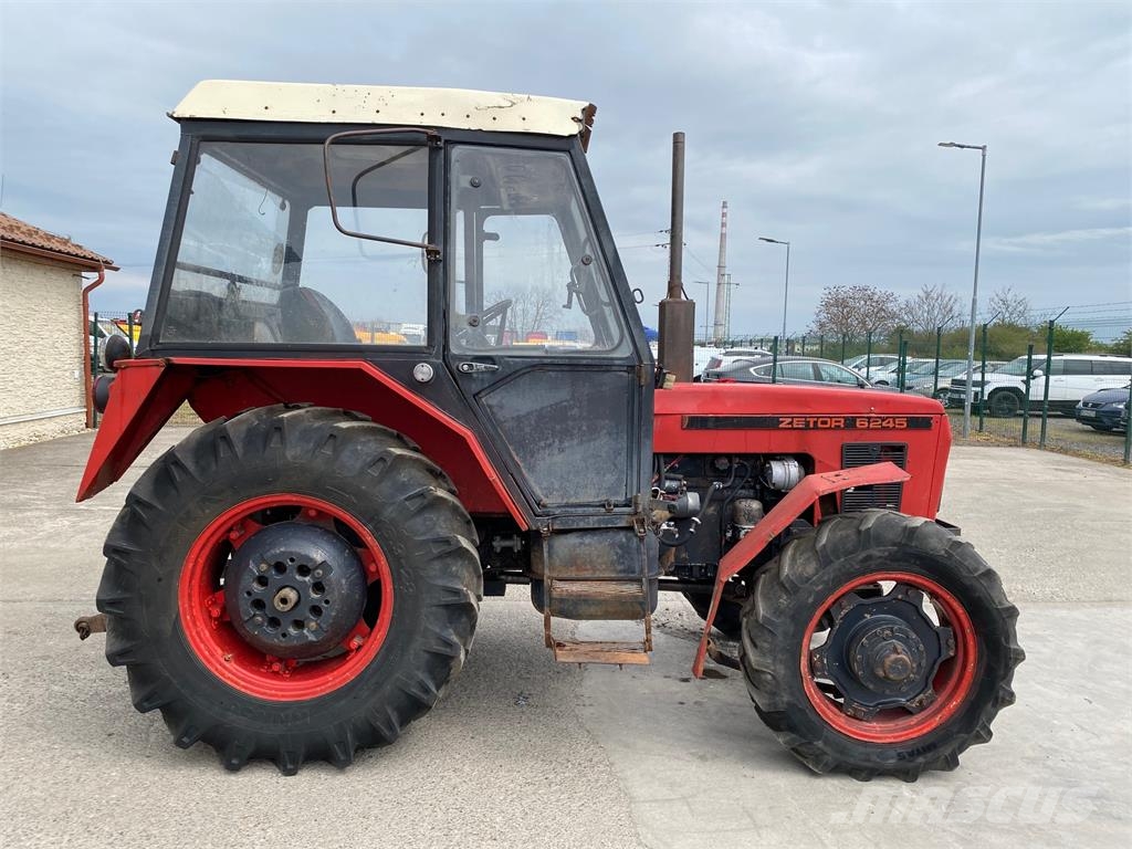 Zetor 6245 VIN 165 Tracteur