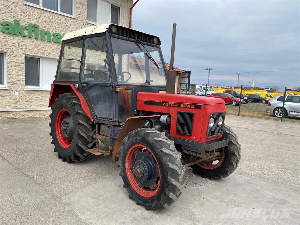 Zetor 6245 VIN 165 Tracteur