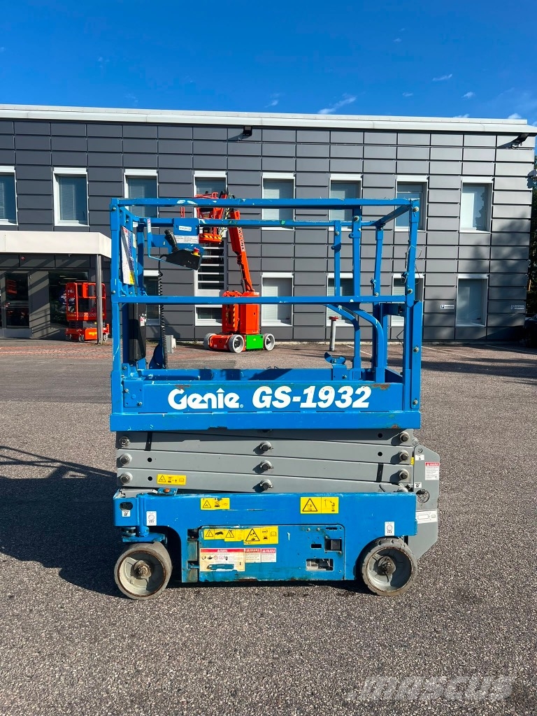 Genie GS 1932 Ножничные подъемники
