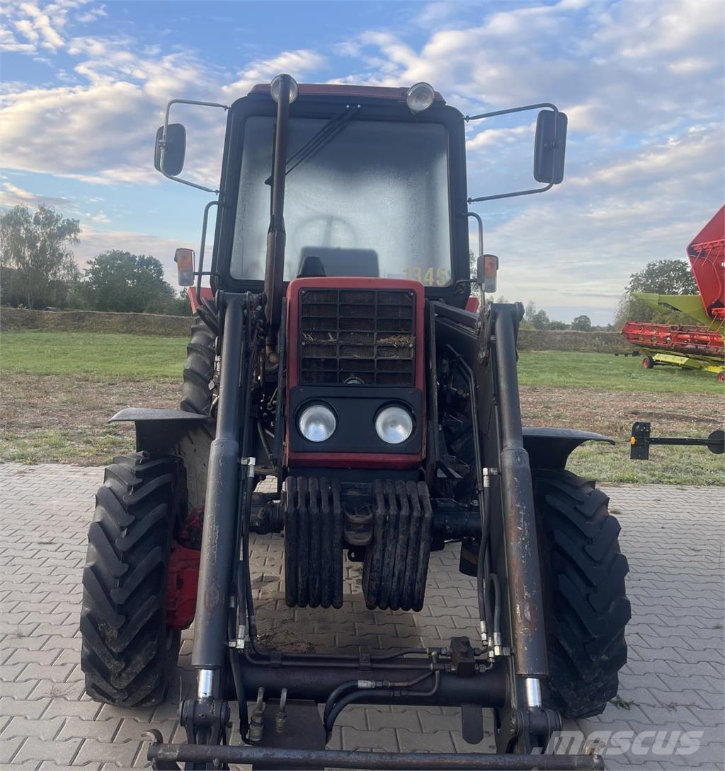 Belarus MTS 572 Tractoren