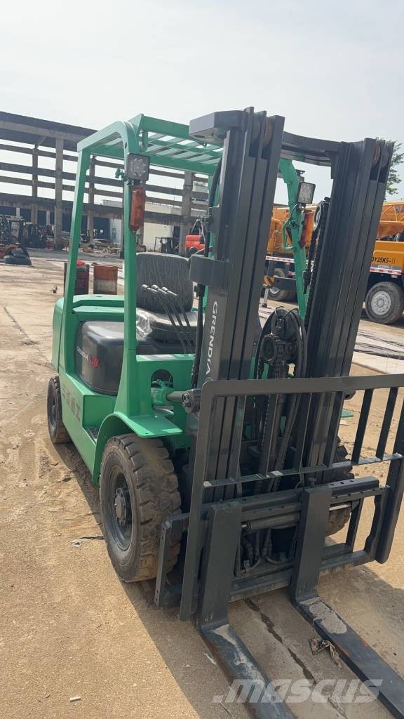 Mitsubishi FD 30 N Diesel forklifts