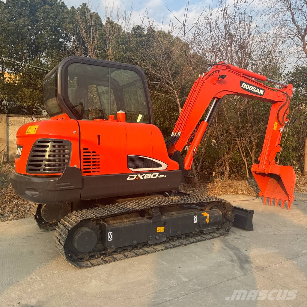 Doosan DX 60 Minibagger < 7t