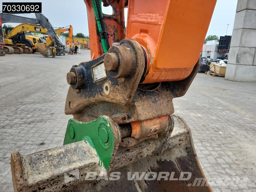 Hitachi ZX130 LCN -7 2 Buckets Εκσκαφείς με ερπύστριες
