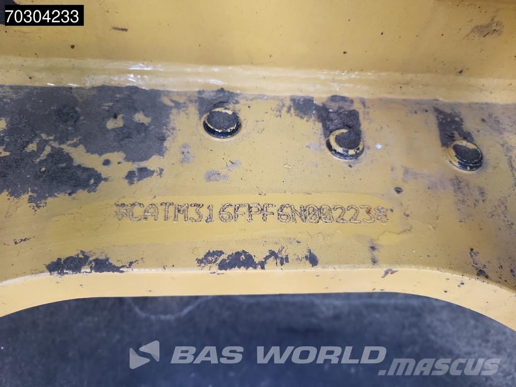 CAT M316 F M316F Outrigger + Blade Kolesové rýpadlá