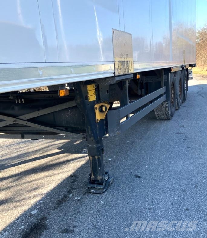 Schmitz Cargobull Trailer Reefer Flower Width Straight Полуприцепы-рефрижераторы