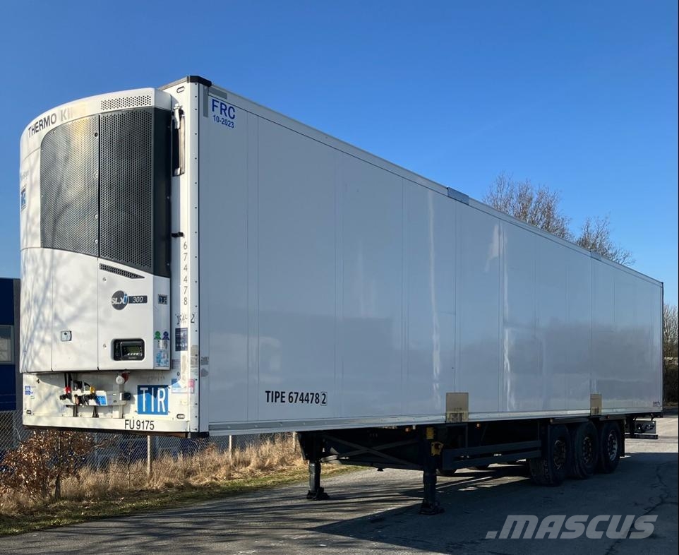 Schmitz Cargobull Trailer Reefer Flower Width Straight Полуприцепы-рефрижераторы