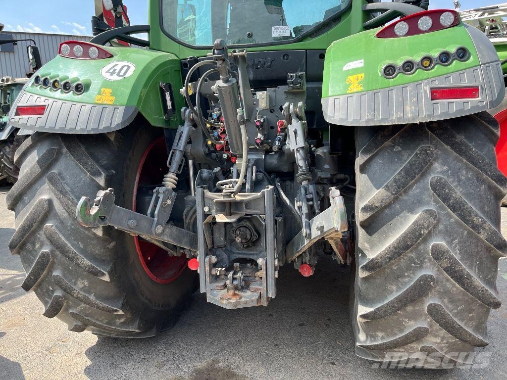 Fendt 724 POWER + Traktori