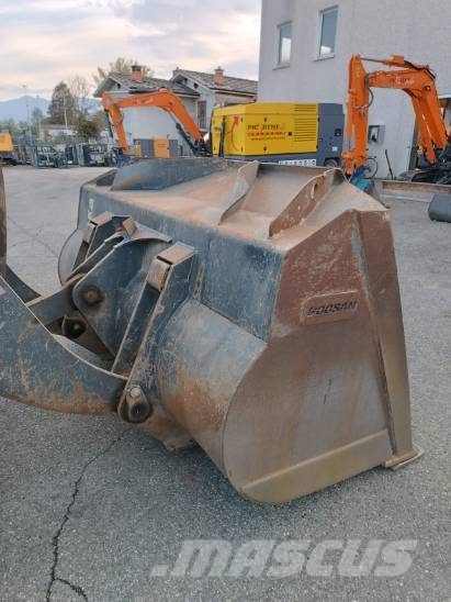Doosan DL 280-5 Pyöräkuormaajat