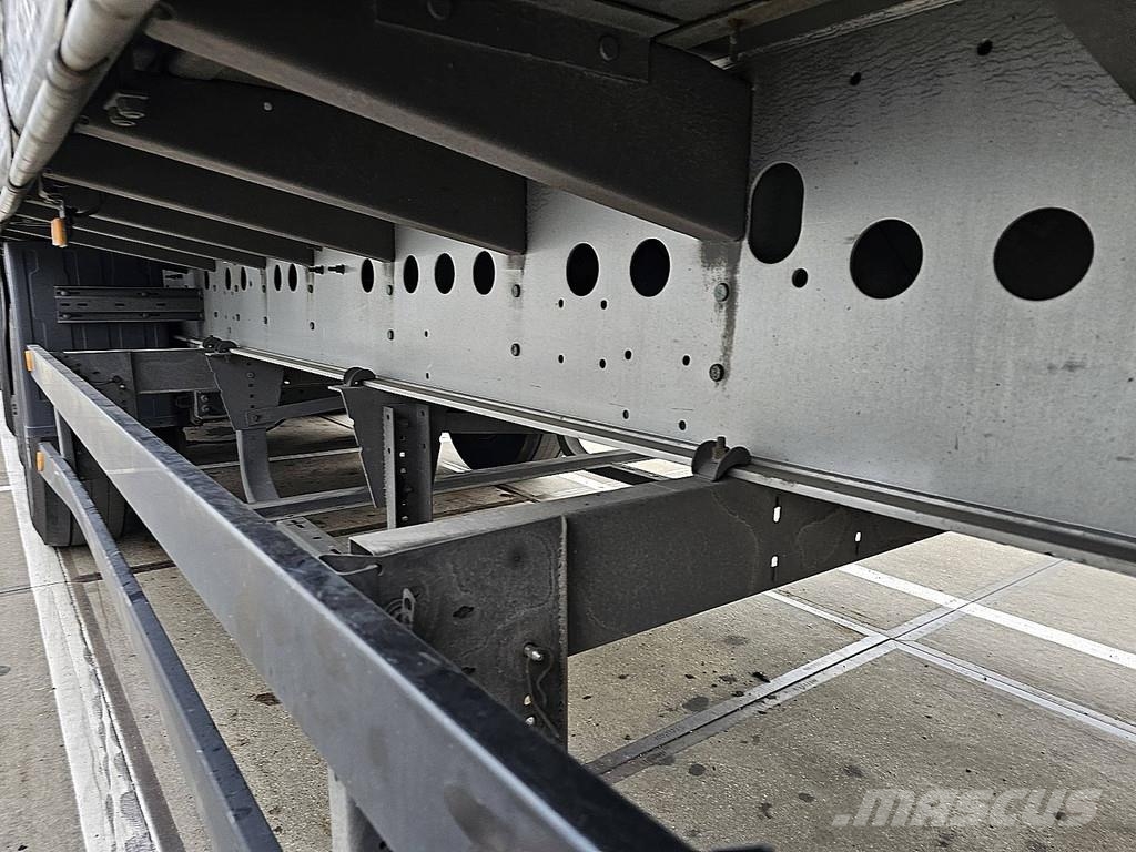 Schmitz Cargobull SCB*S3T MOT 7/27 | 3 AXLES | SLIDING ROOF Semi-reboques com cortinas laterais