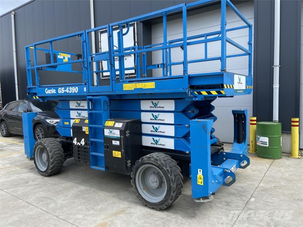 Genie GS4390RT (3214) Scheren-Arbeitsbühnen
