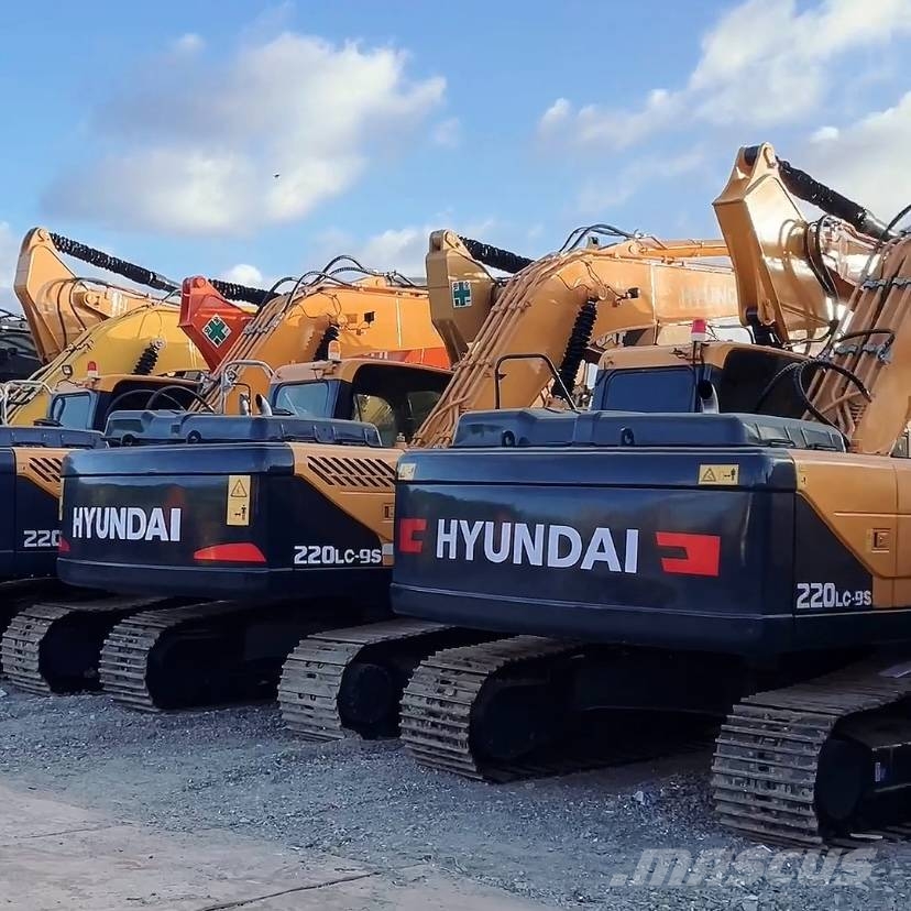 Hyundai 220 LC-9S Raupenbagger
