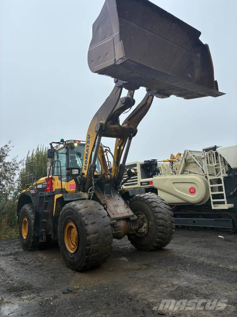 Komatsu WA 500-8 Iekrāvēji uz riteņiem