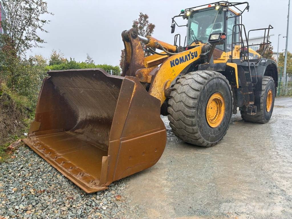 Komatsu WA 500-8 Iekrāvēji uz riteņiem