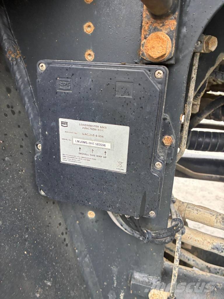 Komatsu WA 500-8 Iekrāvēji uz riteņiem