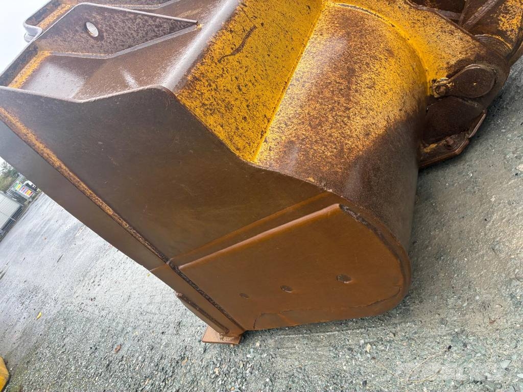 Komatsu WA 500-8 Iekrāvēji uz riteņiem