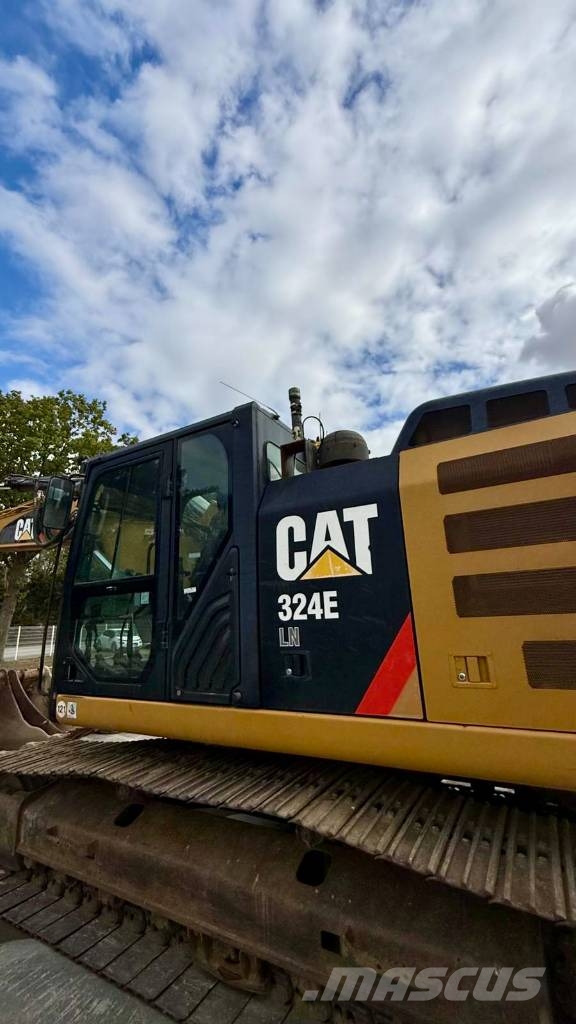 CAT 324 E LN Pelle sur chenilles