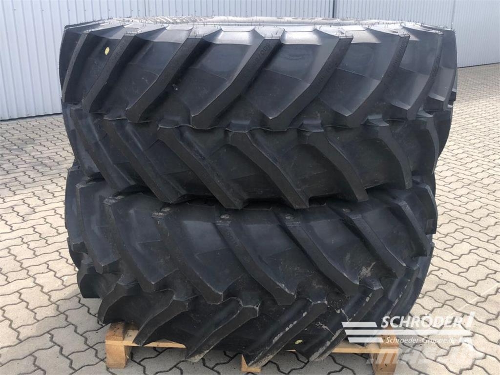 Massey Ferguson 480/65 R28 + 600/65 R38 TRELLEBORG Ruedas dobles