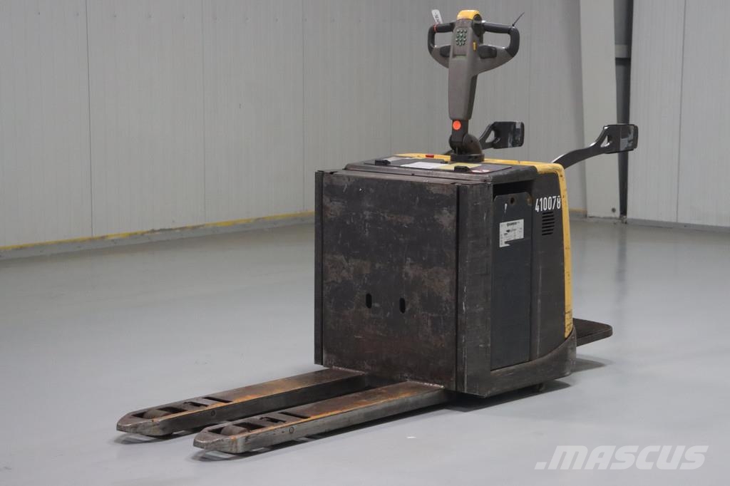 UniCarriers PMR200P Niedergabelstapler