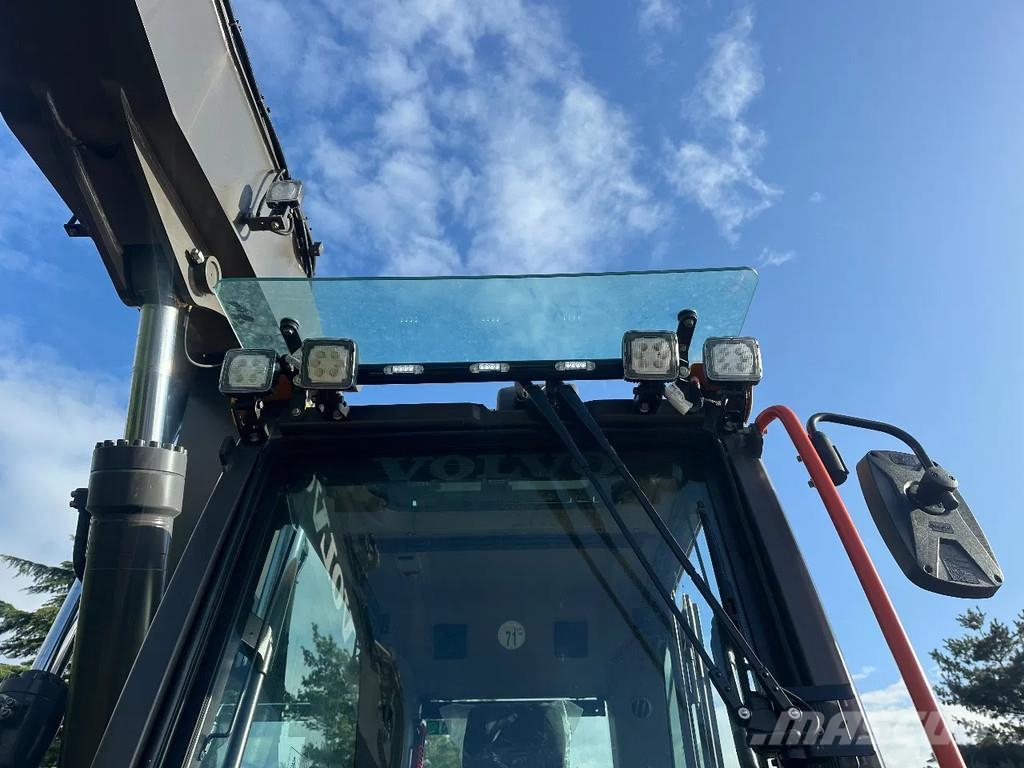 Volvo EWR170 E - Engcon EC319 DC3 - UNUSED حفارات بعجل