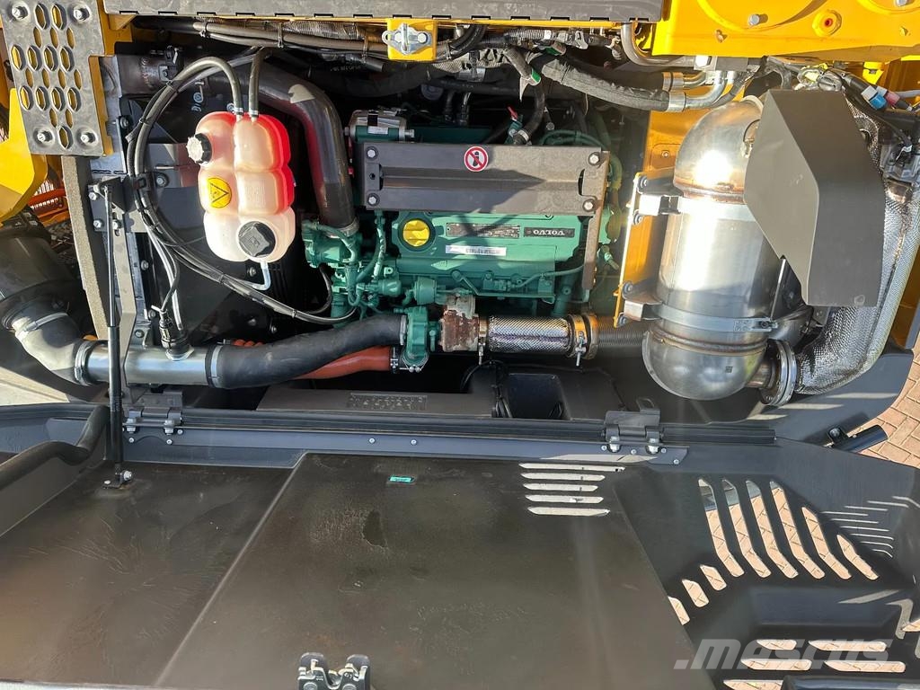 Volvo EWR170 E - Engcon EC319 DC3 - UNUSED حفارات بعجل