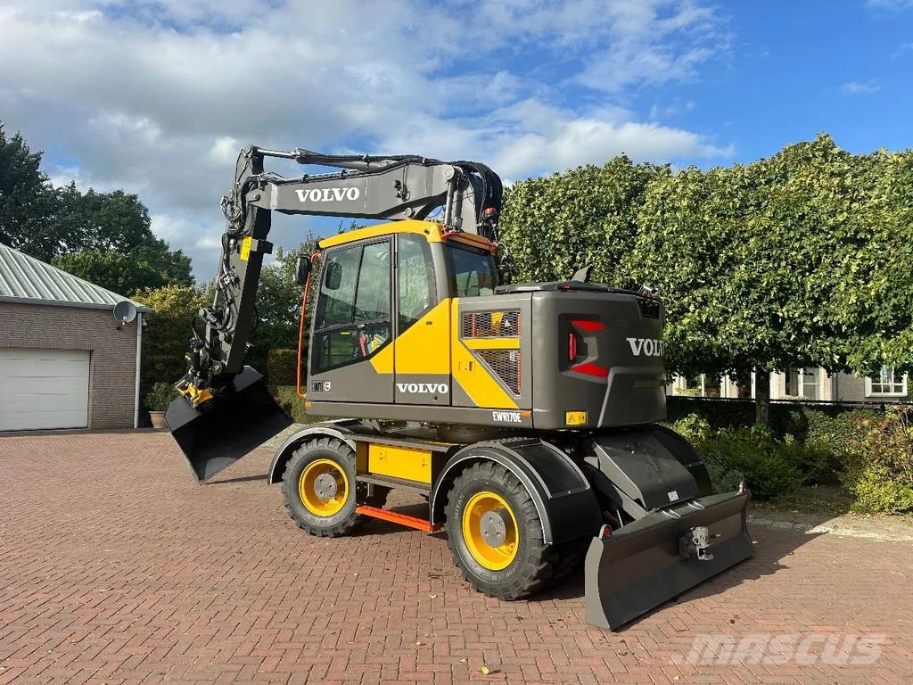 Volvo EWR170 E - Engcon EC319 DC3 - UNUSED حفارات بعجل