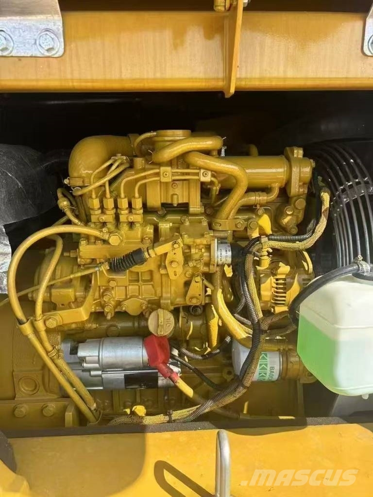 CAT 307E2 Escavadeiras de esteiras