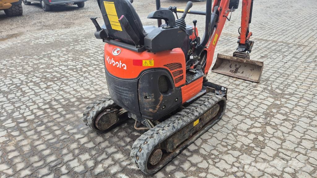 Kubota U 10-3 حفارات صغيرة أقل من 7 طن (حفارات صغيرة)