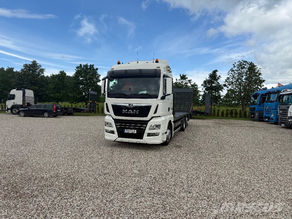 MAN TGX 26,510 Camiones portamaquinaria