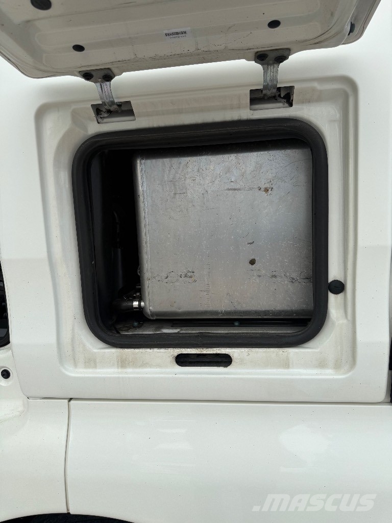 MAN TGX 26,510 Camiones portamaquinaria