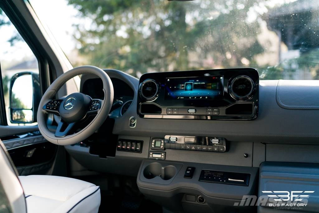Mercedes-Benz Sprinter 519 XXL, Luxury Line 16+1 !! Mini-bus