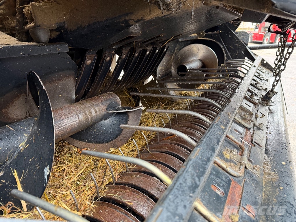 Case IH LB 333 4Ps Packer Cutter Enfardadeiras quadradas