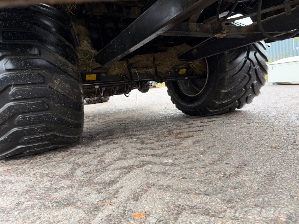 Case IH LB 333 4Ps Packer Cutter Enfardadeiras quadradas