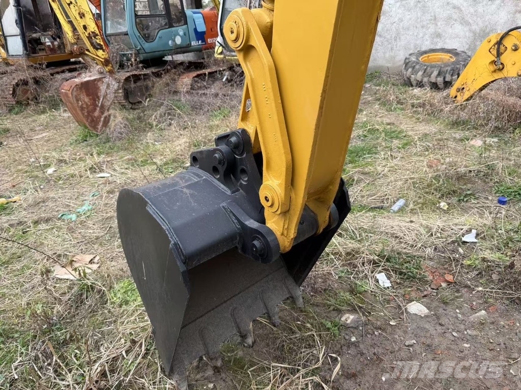 CASE 695 Backhoe