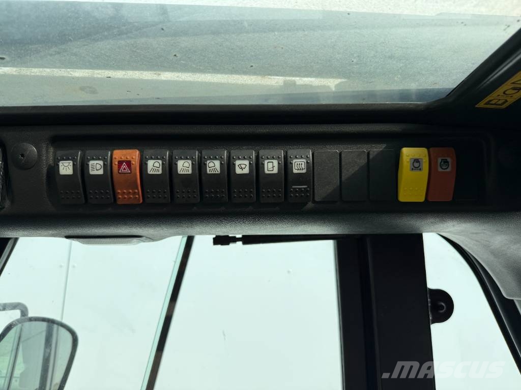 Linde H70D - Side Shift / Fork Positioners / Duplex Diesel heftrucks