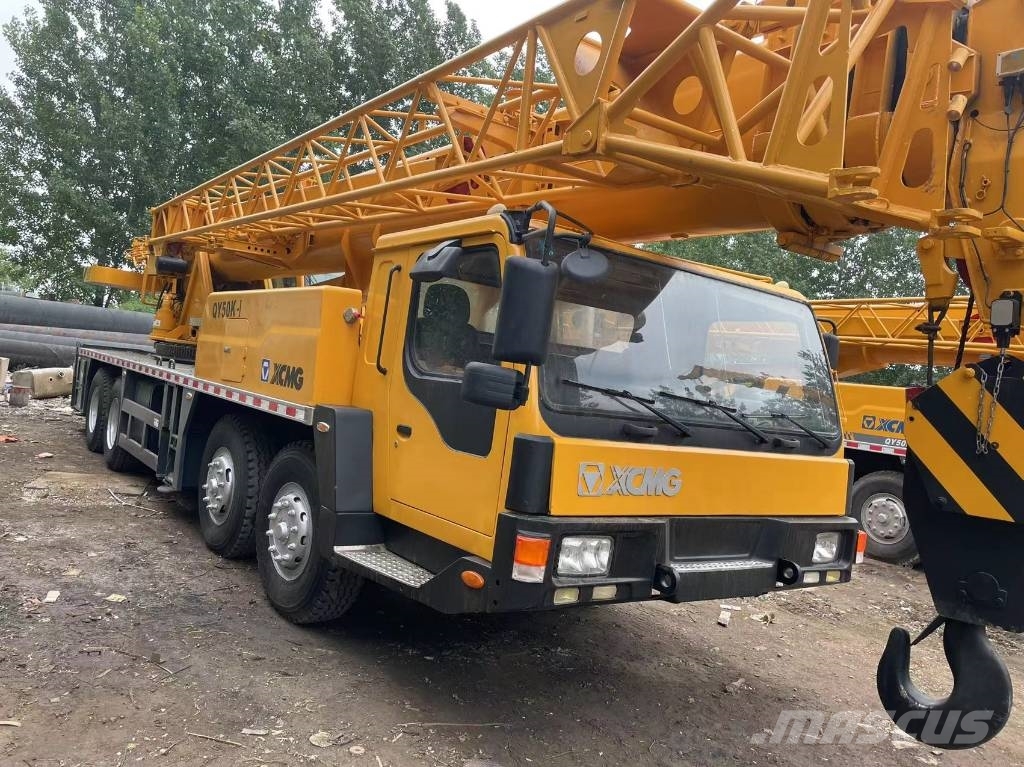 XCMG QY50K Mobiilinosturit