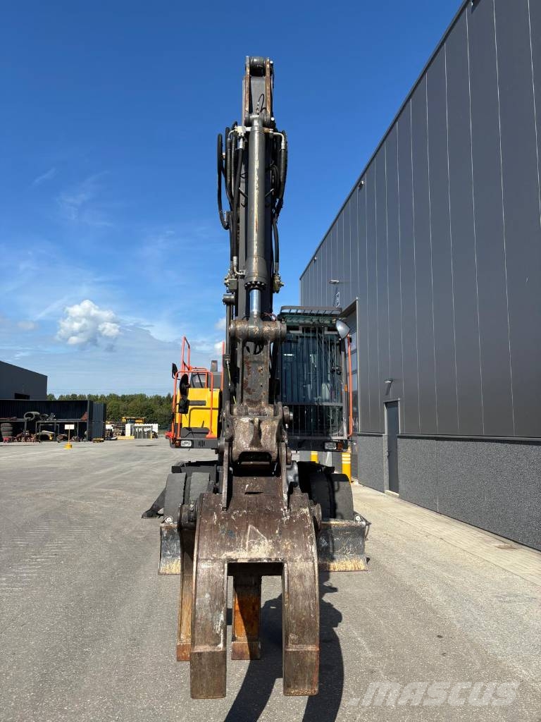 Volvo EW 160 E ELEVATING CAB Materialumschlag