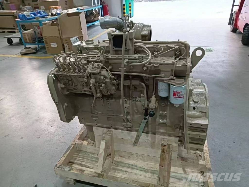 Komatsu 6D114-2 Engine Varikliai
