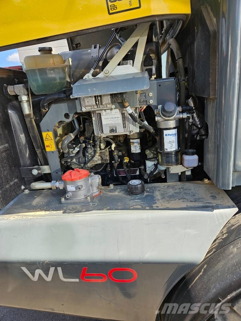 Wacker Neuson WL 60 لوادر بعجل