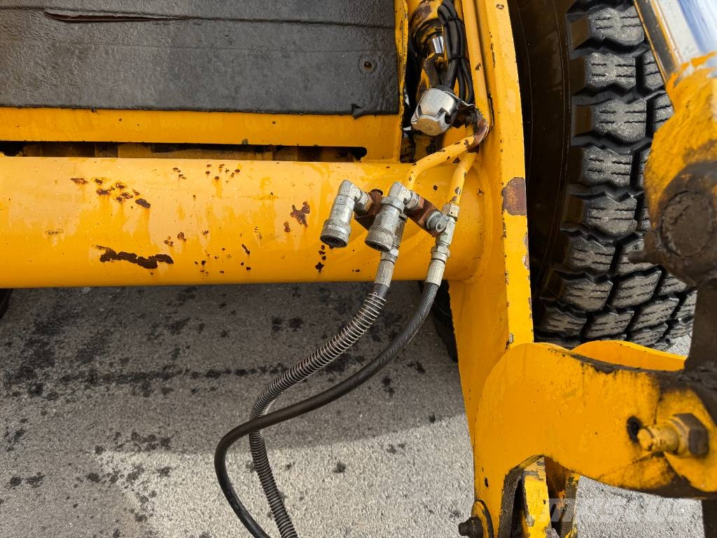 JCB 416 HT 轮式装载机