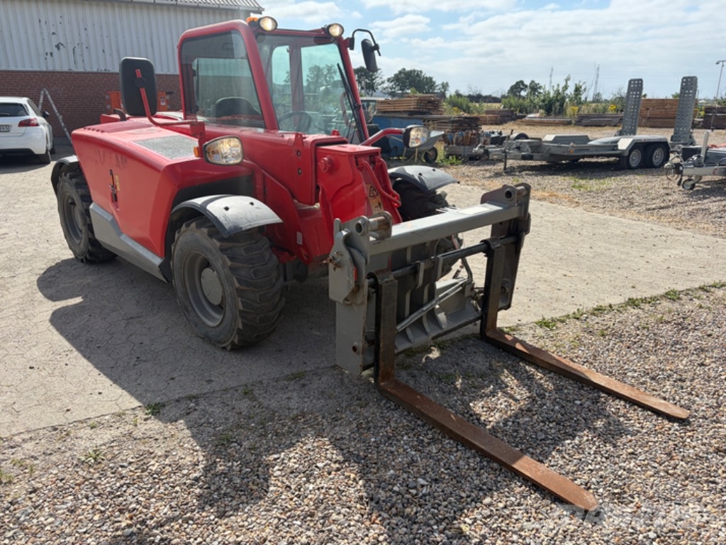 JCB 525-60 Teleskopiskie manipulatori