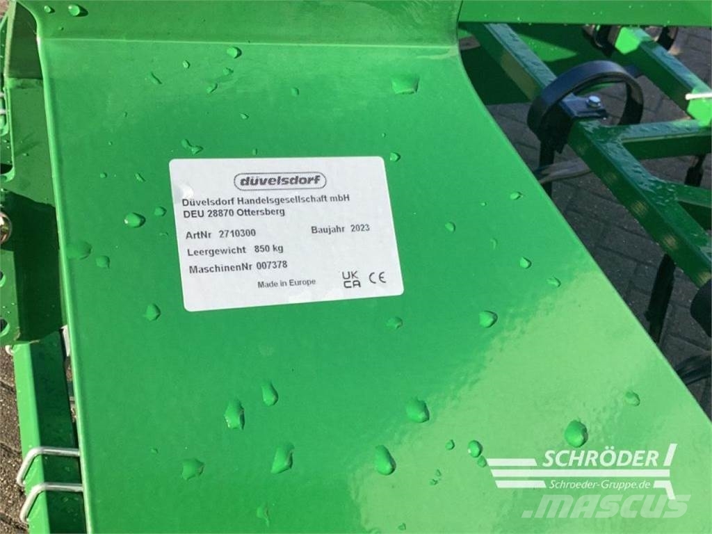 Düvelsdorf 3,00 M Катки полевые