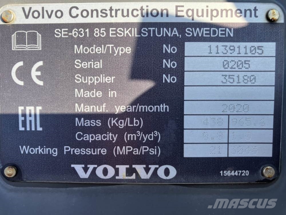 Volvo Klappschaufel mit Messer -P Aufnahme Cucharones