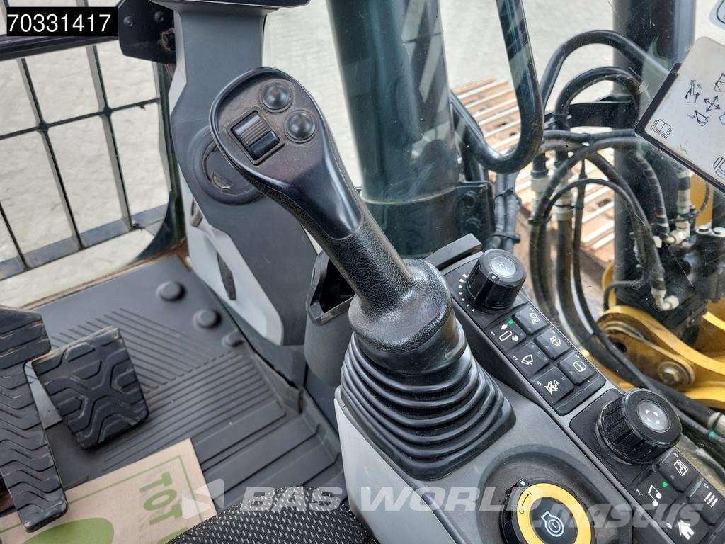 CAT 320 07A German Machine Roomikekskavaatorid