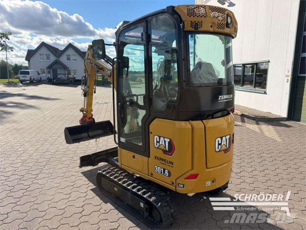 CAT 301.6 Ekskavatori uz riteņiem