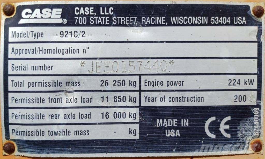 CASE 921 C لوادر بعجل